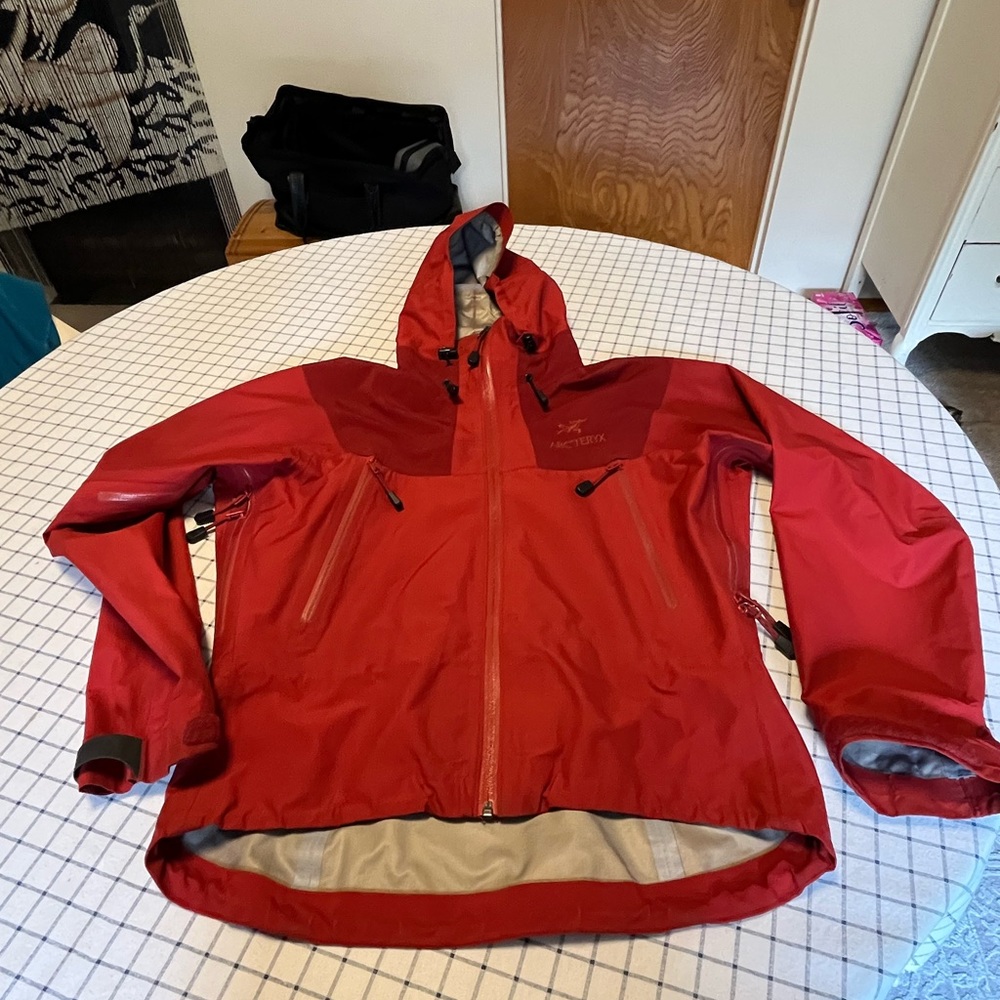 ARC’TERYX Vintage Jacket Men’s size S